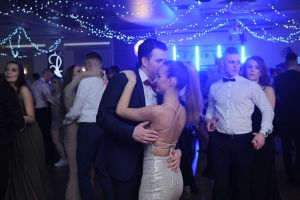 DSC 8200