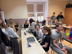 672685706 1437771771482817 n