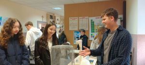 672686054 1437771848149476 n