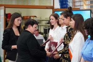 image102